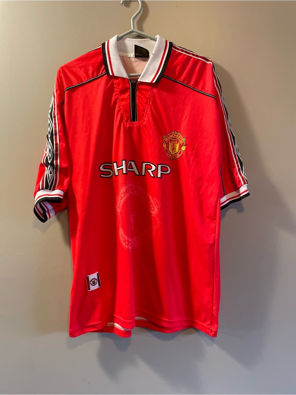 Manchester United Short-Sleeve Soccer Jersey - Sharp